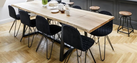 Mannequin chairs in a Penthouse in Wilanów